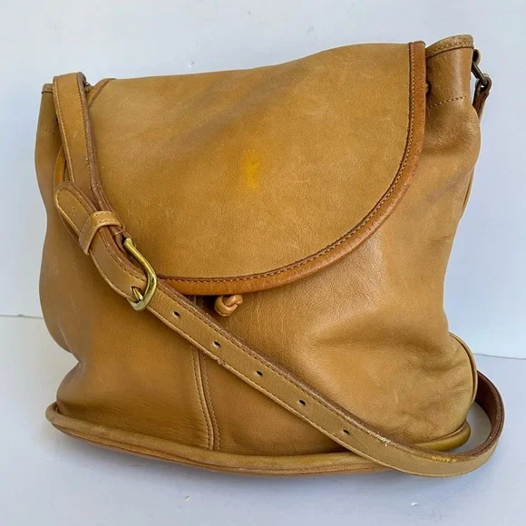 Vintage Coach Leather Saddle Tan Drawstring Shoulder Bag - Picture 12 of 12
